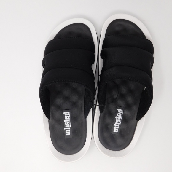 Unlisted Kenneth Cole Sandals Mens 7M Quinn Quilted Slides Black Shoes NEW - Picture 2 of 6